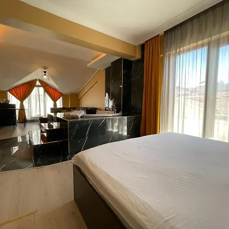 Otto Loft Premium Otel 3*